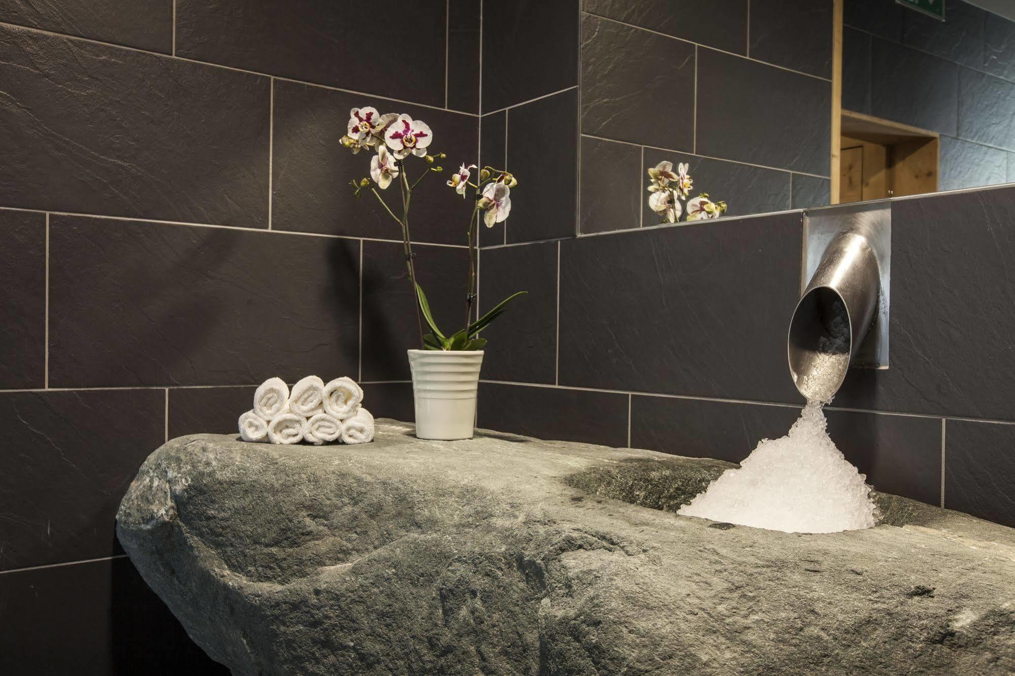 Hotel National Resort & Spa Champéry Eksteriør bilde